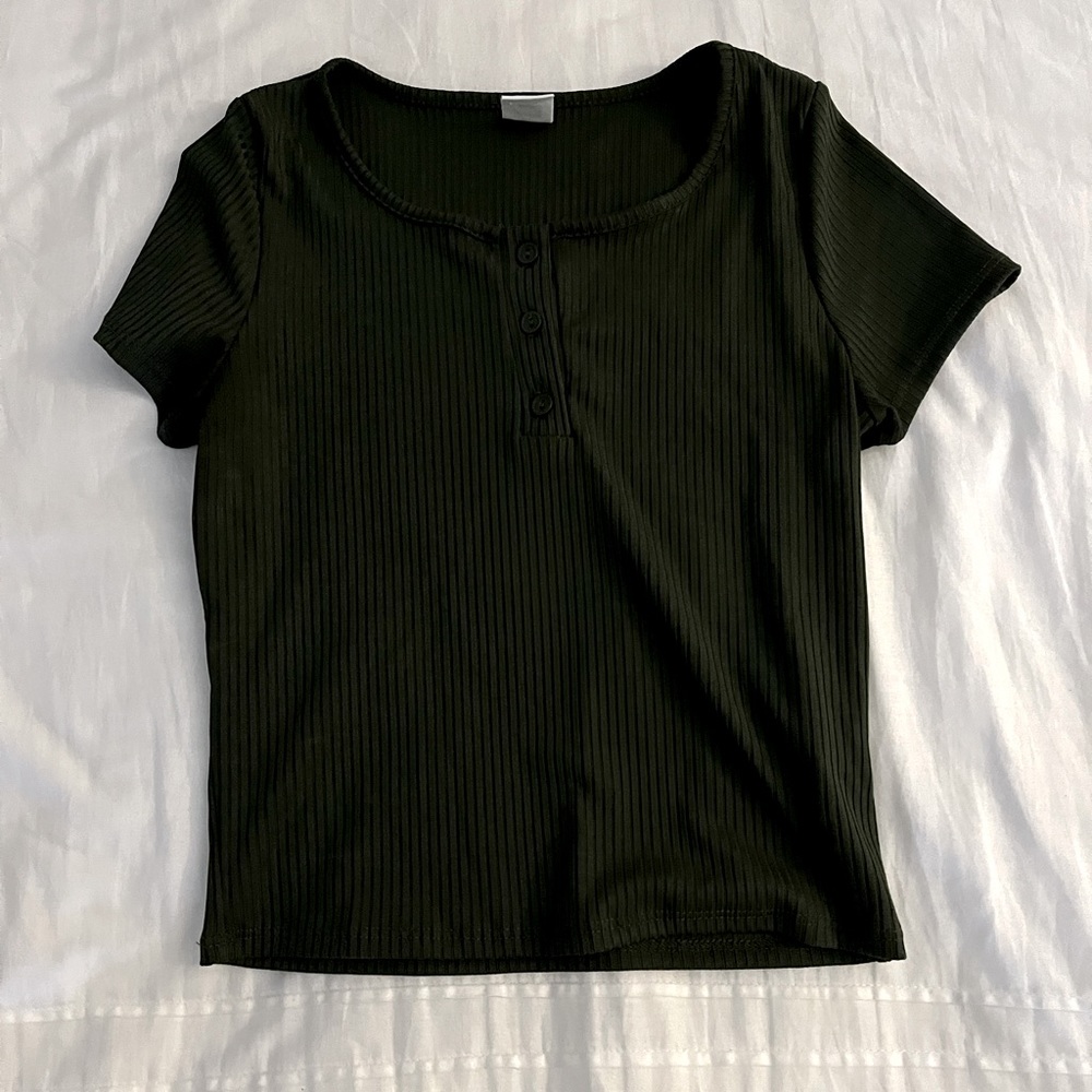 Tilly’s Tight ribbed Tee
